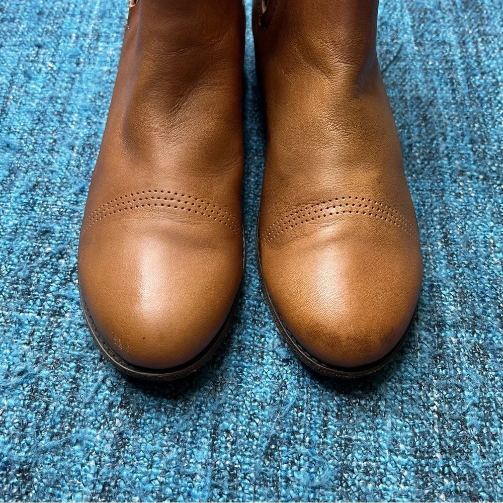 Olukai Malie Chelsea Boots in Rum Brown Leather Women's Size 7 Booties Pull On